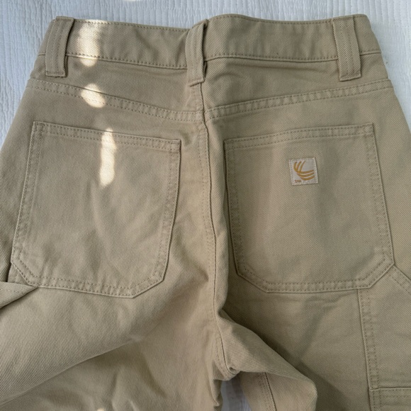 Aritzia Pants - Picture 9 of 9